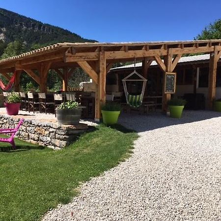 Camping Calme Et Nature Castellane Buitenkant foto