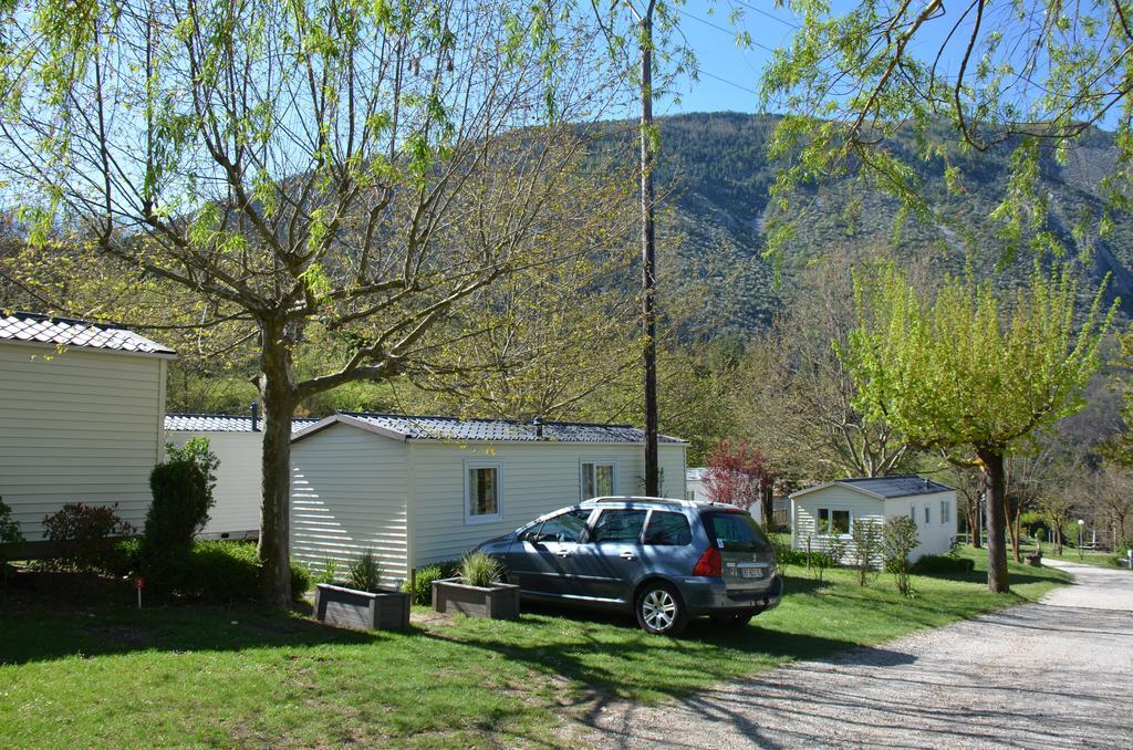 Camping Calme Et Nature Castellane Kamer foto
