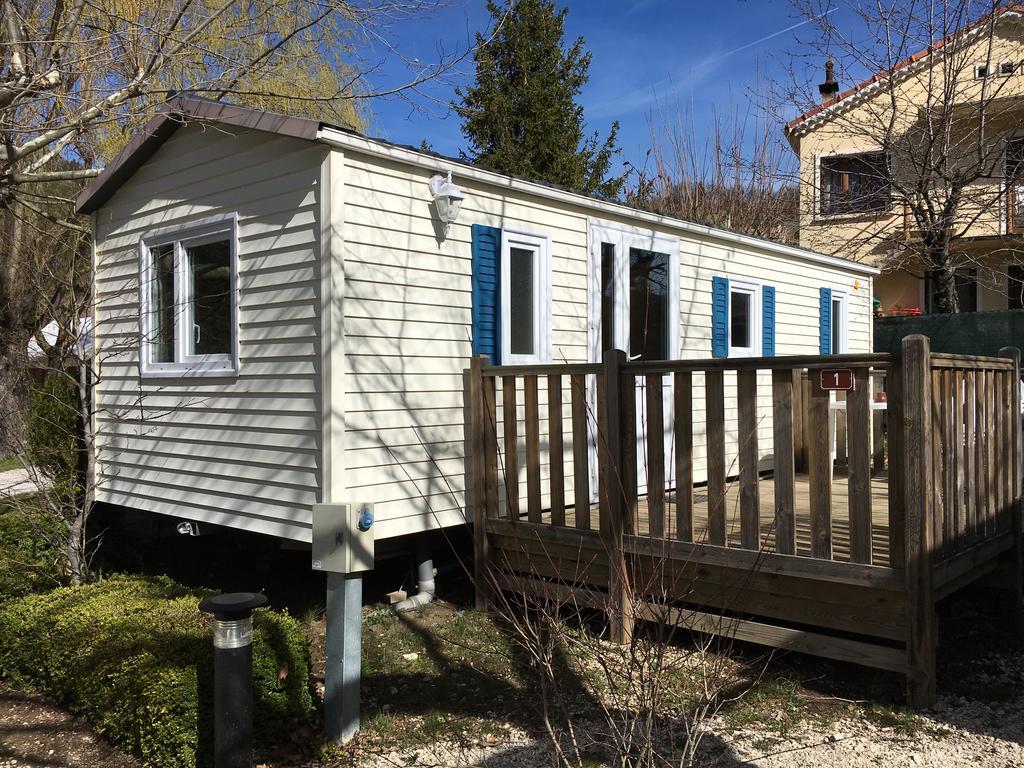 Camping Calme Et Nature Castellane Buitenkant foto